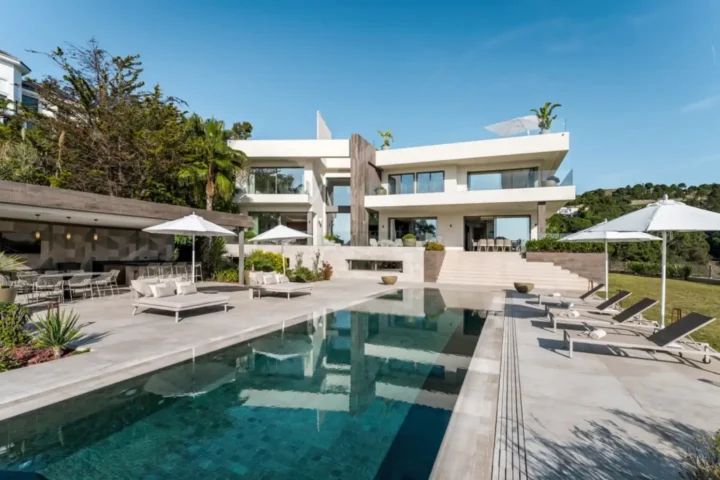 Contemporary Golf Front Villa in La Zagaleta | 6 Bedrooms | €11.6M