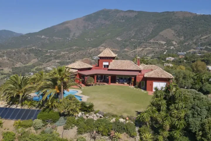 Hilltop Estate Villa in La Zagaleta | 5 Bedrooms | €9M