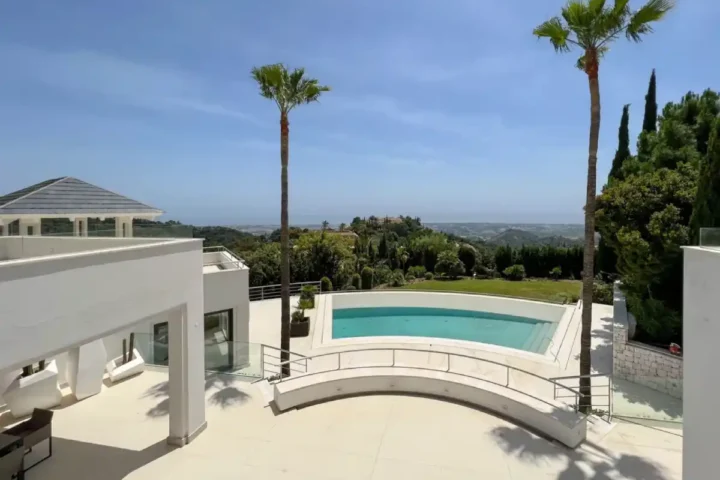 Contemporary Panoramic Sea View Villa in La Zagaleta | 5 Bedrooms | €9.4M