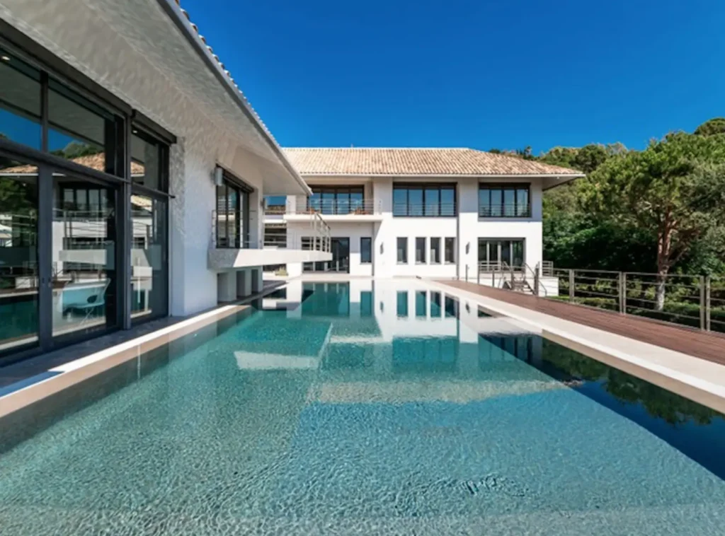 Art Deco Estate Villa in La Zagaleta | 6 Bedrooms | €7M 2