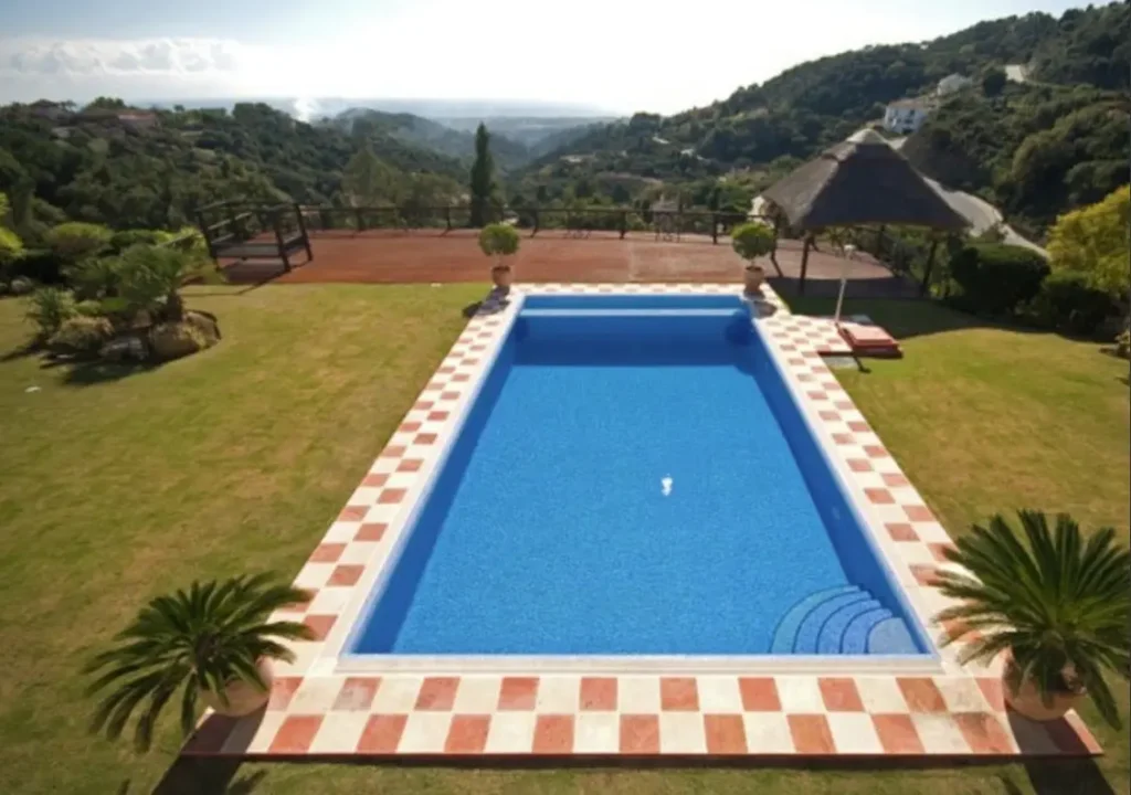 Classic Luxury Estate in La Zagaleta | 7 Bedrooms | €8.95M 13