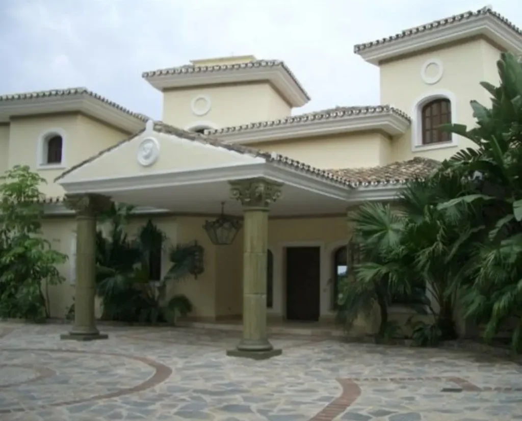 Classic Luxury Estate in La Zagaleta | 7 Bedrooms | €8.95M 7