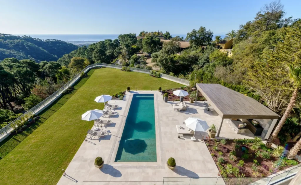 Contemporary Golf Front Villa in La Zagaleta | 6 Bedrooms | €11.6M 2