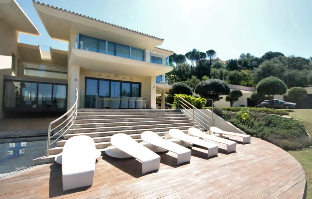 Contemporary Grand Estate in La Zagaleta | 9 Bedrooms | €9M 7