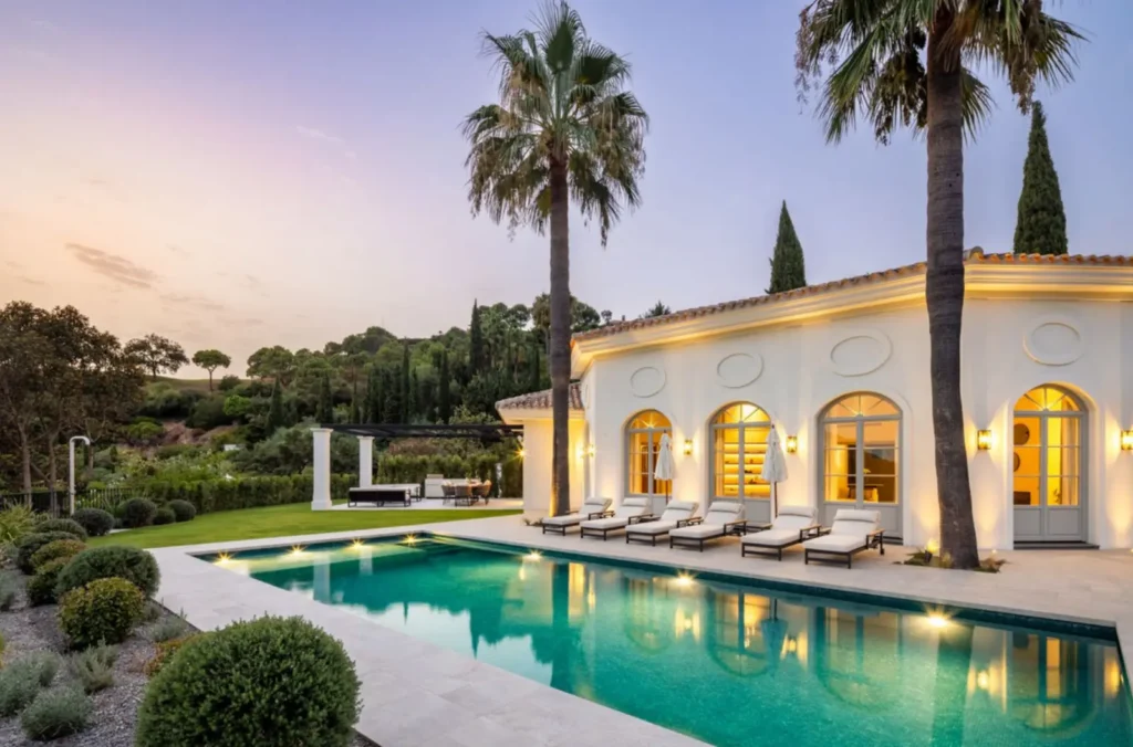 Contemporary Luxury Villa in La Zagaleta | 5 Bedrooms | €7.495M 1