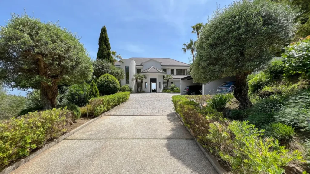 Contemporary Panoramic Sea View Villa in La Zagaleta | 5 Bedrooms | €9.4M 6