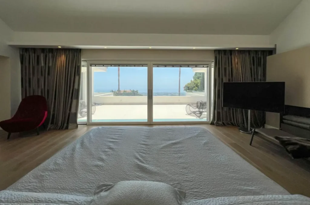 Contemporary Panoramic Sea View Villa in La Zagaleta | 5 Bedrooms | €9.4M 9