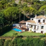Elegant Golf-Front Villa in La Zagaleta | 5 Bedrooms | €6.49M 1