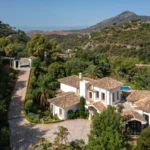 Frontline Golf Villa in La Zagaleta | 7 Bedrooms | €6.25M 1