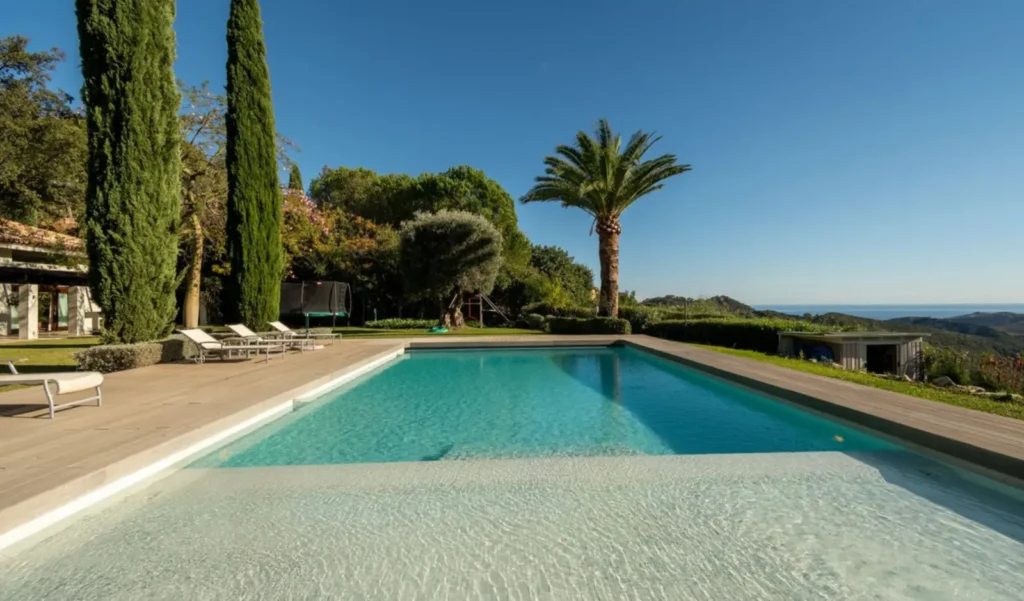 Grand Andalusian Estate in La Zagaleta | 8 Bedrooms | €9.9M 1