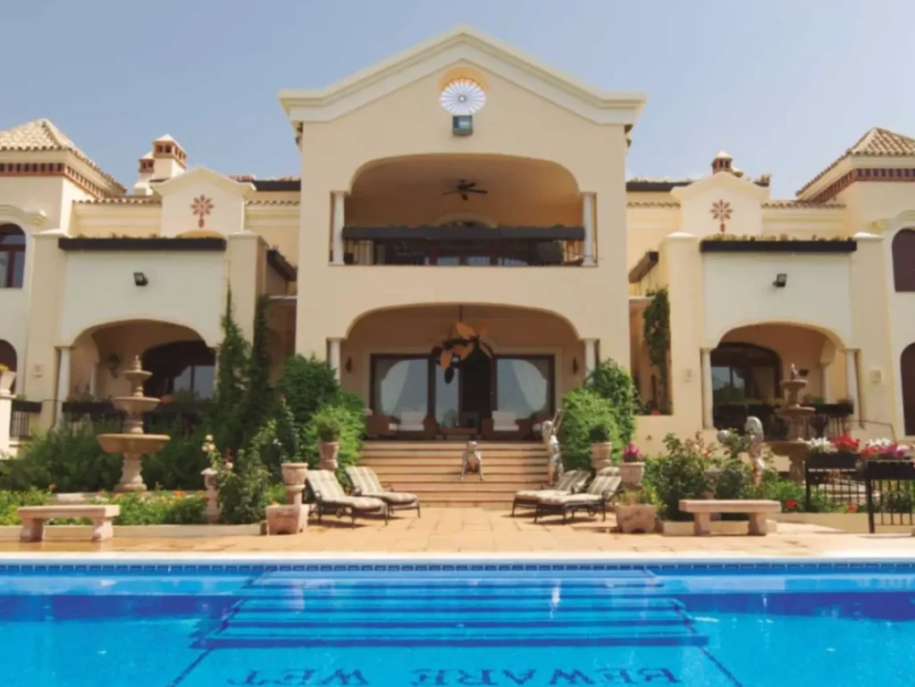 Grand Estate Villa in La Zagaleta | 10 Bedrooms | €9.995M 2