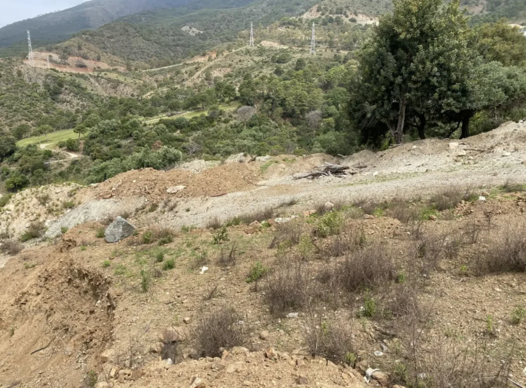 Licensed Panoramic View Plot in La Zagaleta | 5,216 m² | €4.2M 2