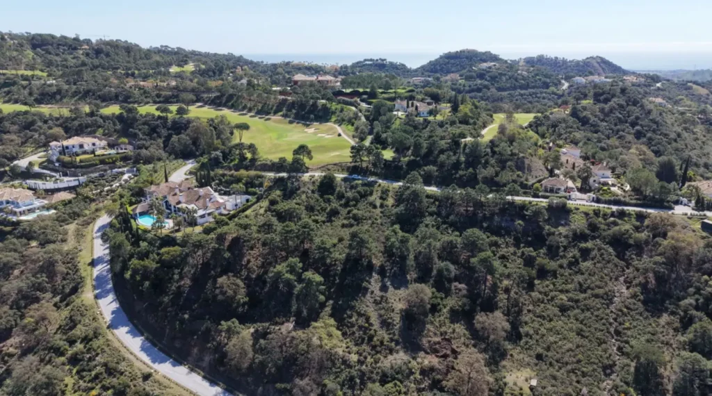 Prime Building Plot in La Zagaleta | 5,613 m² | Exceptional Development Opportunity 3