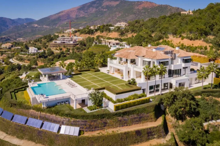 Ultra-Prime Contemporary Estate in La Zagaleta | 6 Bedrooms | €29M